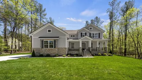 2700 Maidens Rd, Powhatan, VA 23139