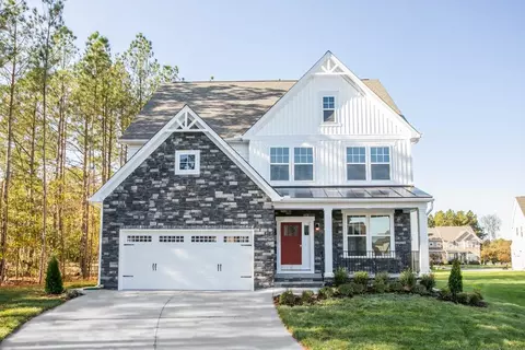 60 Oak Meadow Ln, Angier, NC 27501