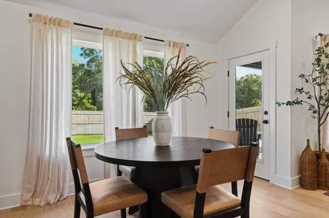 Dining - Elena Dr., Blanchard, OK 73010 photo 1 of 2