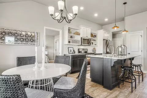 Dining - Woodrock St., Harrah, OK 73045 photo 1 of 2