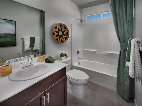1471 Monkton Way, Sacramento, CA 95835