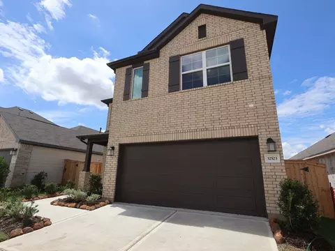 32523 Midsummer Dr, Fulshear, TX 77441