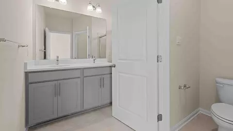 Bath - 377 Ensemble Way, Frederick, MD 21701 photo 4 of 12