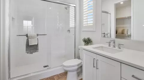 Bath - 25206 Captain Way, Stevenson Ranch, CA 91381 photo 3 of 3