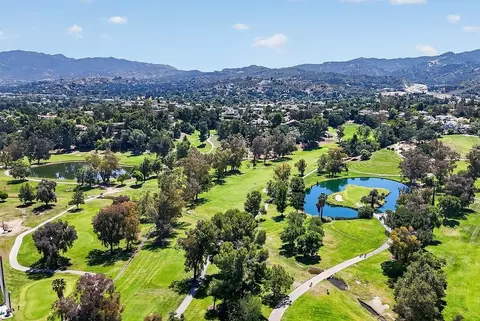 View/Area - 25206 Captain Way, Stevenson Ranch, CA 91381 photo 2 of 4