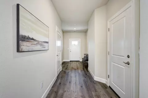 Entry Way - 928 Norman Rd, Galt, CA 95632 photo 1 of 8