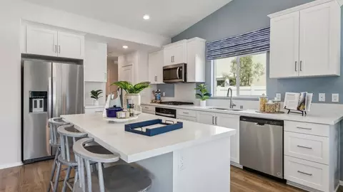 Kitchen - 83233 Verdin Ln, Indio, CA 92201 photo 9 of 9