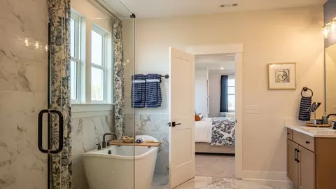 Bath - 2913 Biloxi Ct, Murfreesboro, TN 37129 photo 7 of 15