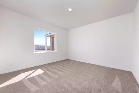 Bedroom - 5124 Beaverhead Ave, Bakersfield, CA 93306 photo 2 of 5