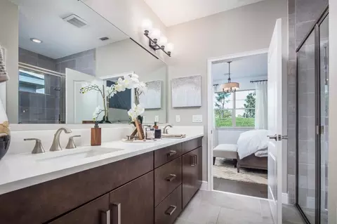 Bath - 3177 Greenview Ln, Saint Cloud, FL 34773 photo 3 of 3