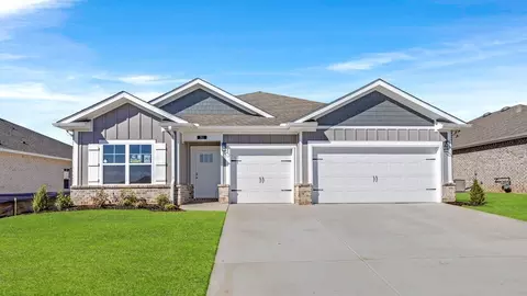 351 Jackson Point Cir, Huntsville, AL 35811