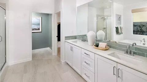 Bath - 5549 Aletha Way, Oceanside, CA 92057 photo 1 of 7