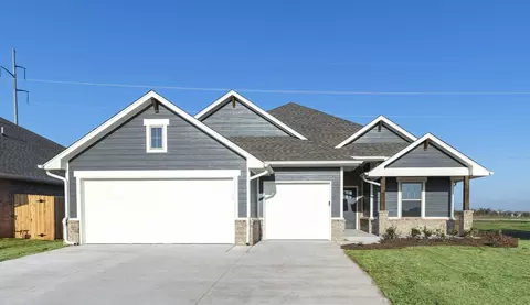 Exterior - 2920 E Northampton St, Broken Arrow, OK 74014 photo 6 of 30