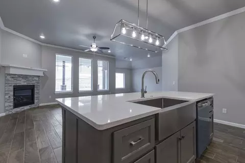 Kitchen - 2920 E Northampton St, Broken Arrow, OK 74014 photo 18 of 30