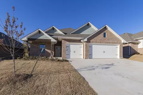 Exterior - 2920 E Northampton St, Broken Arrow, OK 74014 photo 23 of 30