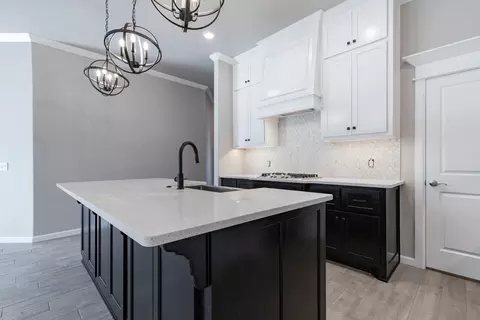 Kitchen - 2920 E Northampton St, Broken Arrow, OK 74014 photo 19 of 30