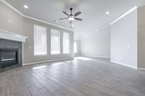 Living - 2920 E Northampton St, Broken Arrow, OK 74014 photo 15 of 19