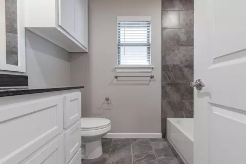 Bath - 2920 E Northampton St, Broken Arrow, OK 74014 photo 13 of 20