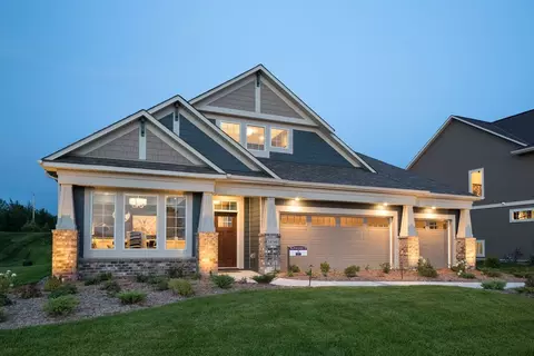 1005 Annagaire Curv, Rosemount, MN 55068