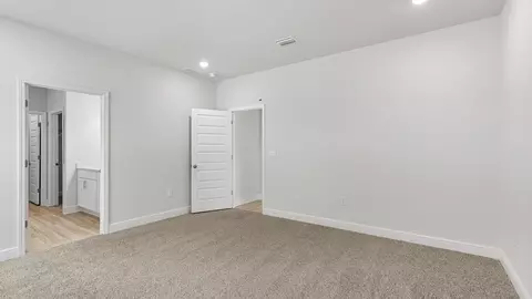 Bedroom - 5333 Macarthur Dr, Crestview, FL 32539 photo 1 of 19