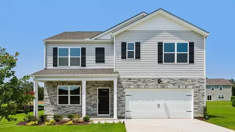 34 Discovery Way, Spring Lake, NC 28390
