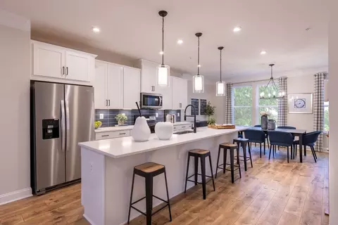 Kitchen - 4100 Viewpath Rd, Ellicott City, MD 21043 photo 2 of 4