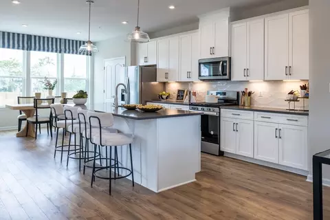 Kitchen - 4100 Viewpath Rd, Ellicott City, MD 21043 photo 3 of 4