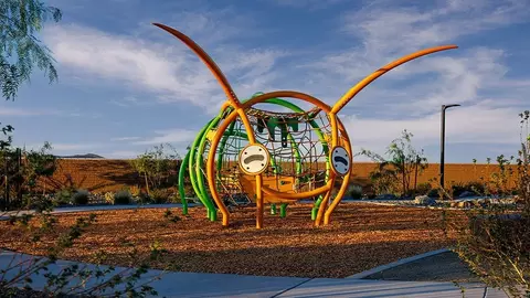View/Area - 1742 E Dew Drop Trl, Phoenix, AZ 85085 photo 7 of 12