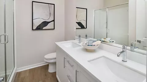 Bath - 1403 E Via Acero, Placentia, CA 92870 photo 2 of 4