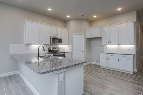 Kitchen - 8303 Greentree Dr, Lenexa, KS 66227 photo 3 of 5