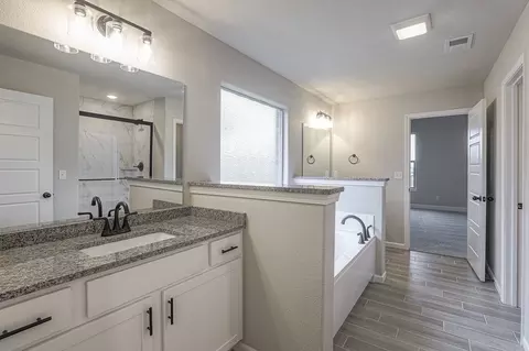 Bath - 8303 Greentree Dr, Lenexa, KS 66227 photo 3 of 5