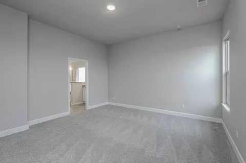 Bedroom - 8303 Greentree Dr, Lenexa, KS 66227 photo 5 of 6