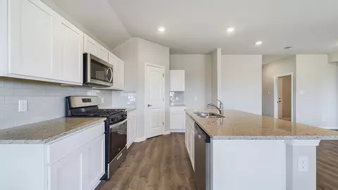 Kitchen - 211 Eagle Heights Dr, Duson, LA 70529 photo 2 of 7