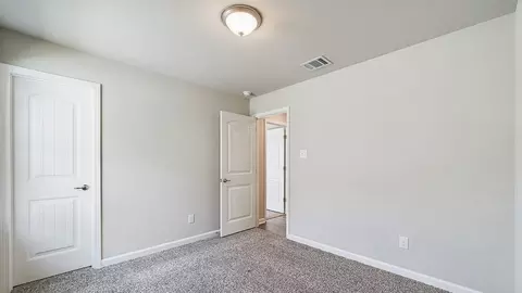 Bedroom - 211 Eagle Heights Dr, Duson, LA 70529 photo 4 of 15