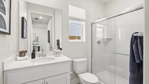 Bath - 403 W Volta St, Mountain House, CA 95391 photo 6 of 14