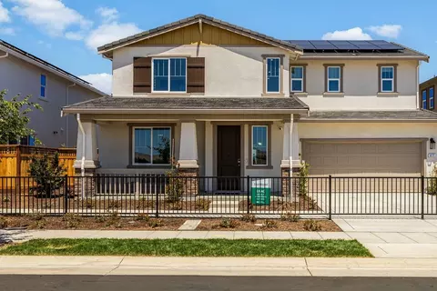 Exterior - 403 W Volta St, Mountain House, CA 95391 photo 2 of 16