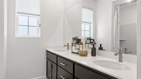 Bath - 403 W Volta St, Mountain House, CA 95391 photo 3 of 14