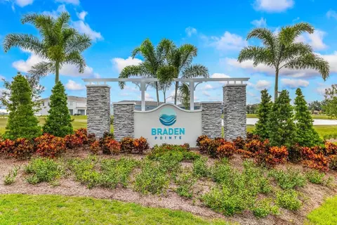 View/Area - 4013 Miller Pointe Ct, Bradenton, FL 34208 photo 1 of 5