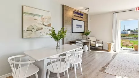 Dining - 4013 Miller Pointe Ct, Bradenton, FL 34208 photo 2 of 2