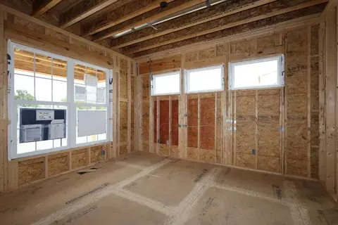 Bedroom - 538 Creekside Loop S, Pataskala, OH 43062 photo 2 of 5