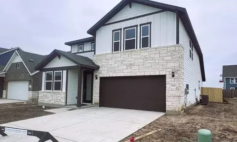 204 Willow Heights Dr, Hutto, TX 78634