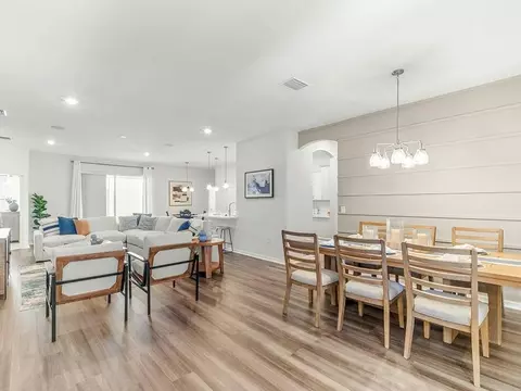 Dining - 17614 SW 43rd Cir, Ocala, FL 34473 photo 1 of 2