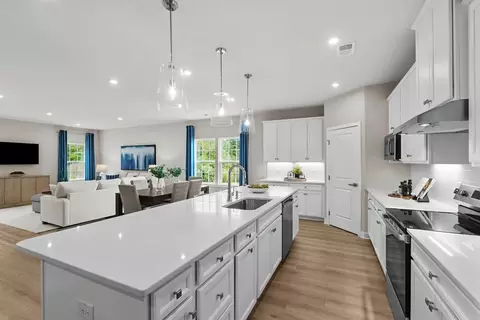 Kitchen - 2385 Vera Way, Longs, SC 29568 photo 6 of 11