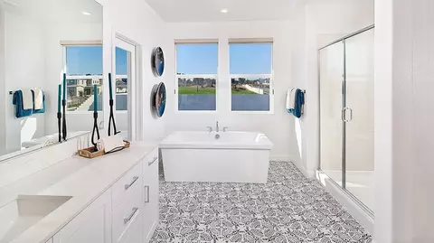Bath - 5543 Aletha Way, Oceanside, CA 92057 photo 1 of 8