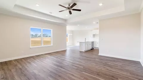 Living - 100 Laney Ln, Dothan, AL 36305 photo 1 of 7