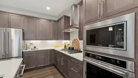 Kitchen - 9220 NE 186th Pl, Bothell, WA 98011 photo 3 of 8