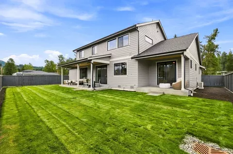 Exterior - 1617 Lockridge Loop E, Enumclaw, WA 98022 photo 12 of 15