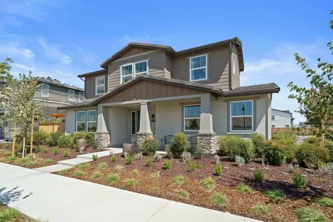 Exterior - 2441 Cinnabar Dr, Fairfield, CA 94533 photo 7 of 15