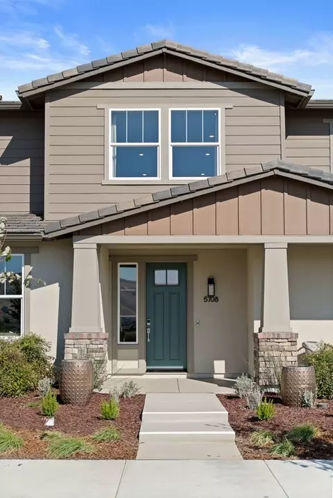 Exterior - 2441 Cinnabar Dr, Fairfield, CA 94533 photo 8 of 15