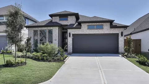 9518 Sierra Crest Ln, Porter, TX 77365